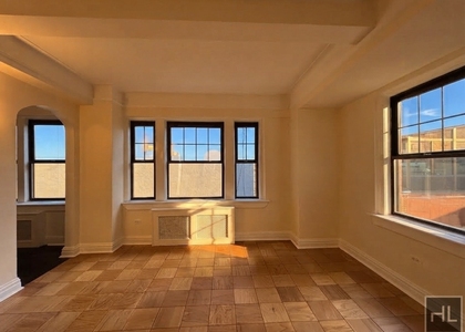 Christopher Street - Photo 1