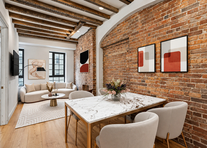 105 Berry Street - Photo 1