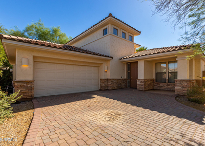 13746 W Cypress Street - Photo 1
