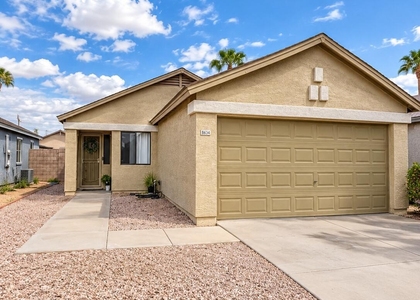 8634 W Mariposa Drive - Photo 1
