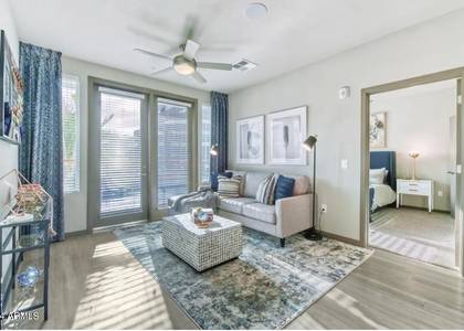 3601 N Central Avenue - Photo 1