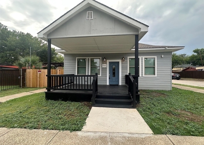 2000 May Street - Photo 1