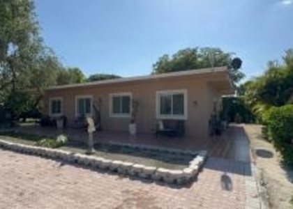 16020 Sw 208th Avenue - Photo 1