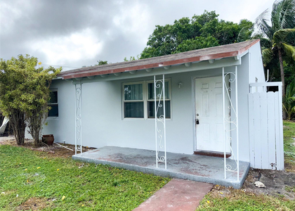 1405 Nw 6th Avenue - Photo 1