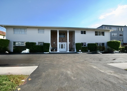 1040 Crystal Lake Drive - Photo 1
