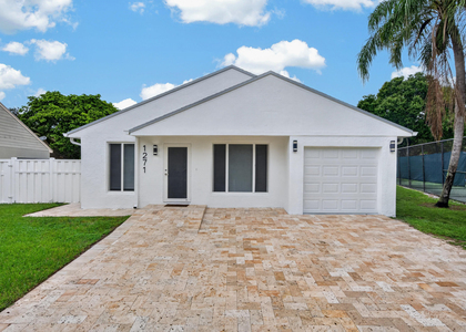 1271 Sw 85th Terrace - Photo 1