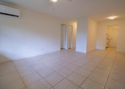 1831 Park Lane - Photo 1