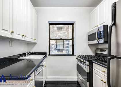 241 East 46th Street , NY 1001 - Photo 1