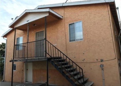 529 N St Louis Street - Photo 1