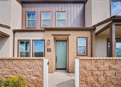 135 Farmhouse Drive - Photo 1