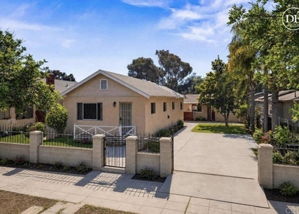 3815 Birch - Photo 1