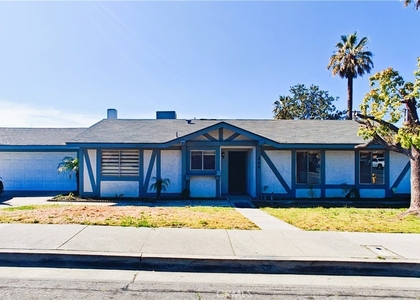 448 E Walnut Avenue - Photo 1