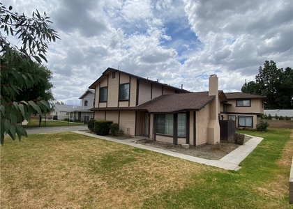 121 Wiseman Way - Photo 1