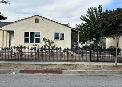 500 N Virginia - Photo 1