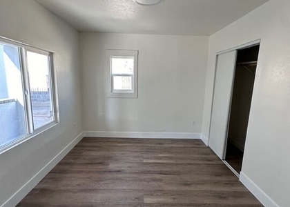 1238 N Mariposa Avenue - Photo 1