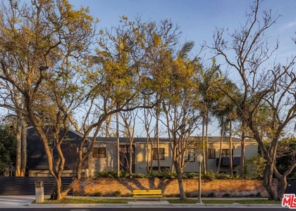 576 E Channel Road - Photo 1