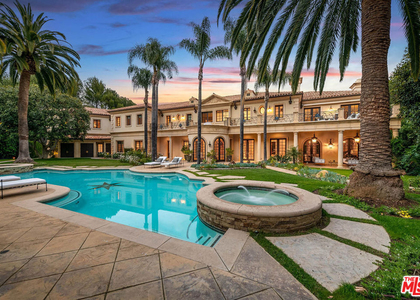 70 Beverly Parkway - Photo 1