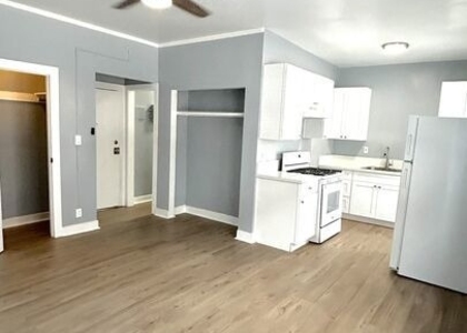 800 S Burlington Avenue - Photo 1