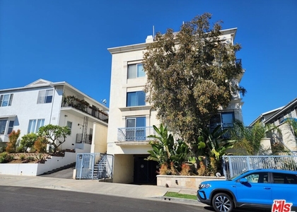10389 Almayo Avenue - Photo 1