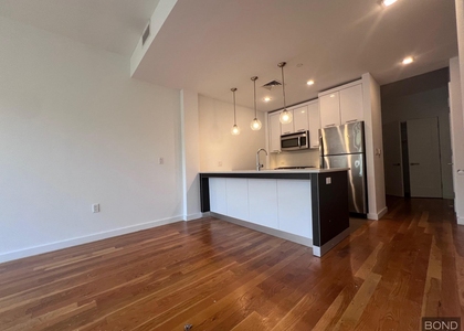 123 Parkside Avenue - Photo 1