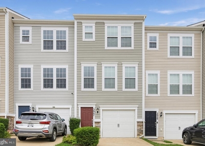 3947 Madden Way - Photo 1