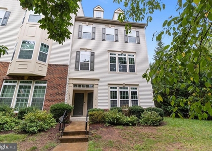 7420 Brunson Circle - Photo 1