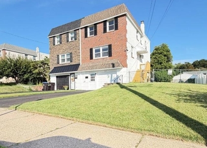 1612 Tremont Avenue - Photo 1