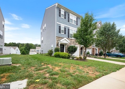 43901 Eucalyptus Way - Photo 1