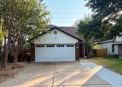 7613 Peabody Dr - Photo 1