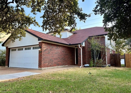 7613 Peabody Dr - Photo 1