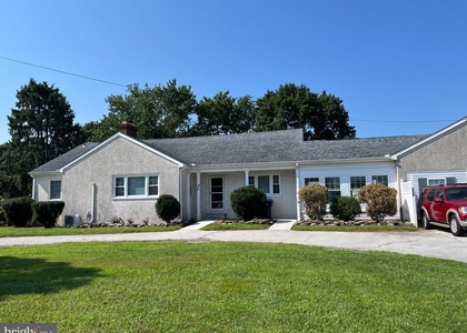 6010 Summit Bridge Road - Photo 1