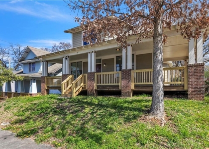 94 Lucy Street Se - Photo 1