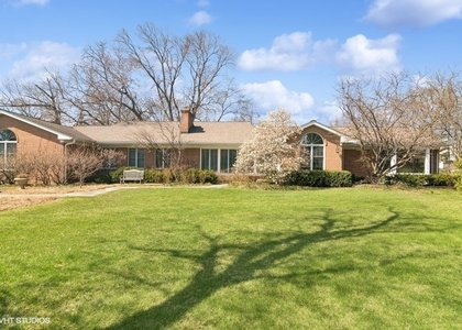 1674 Bowling Green Drive - Photo 1