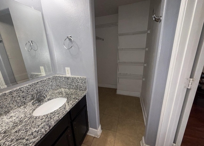 13122 Kingston Point Lane - Photo 1