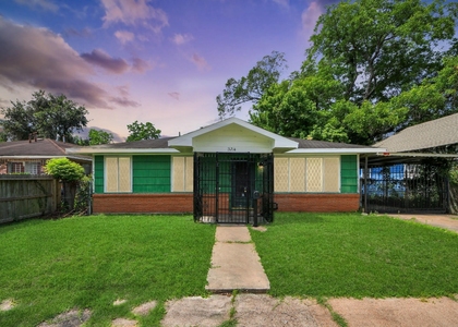 3214 Tuam Street - Photo 1