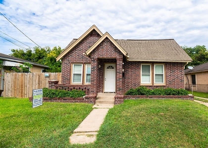 3607 Rosalie Street - Photo 1