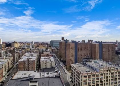 3333 Broadway #E4F - Photo 1