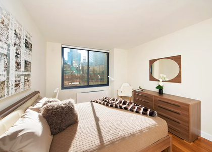 West 48th Street - Photo 1
