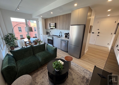4 Avenue - Photo 1