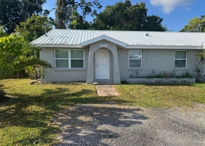 5838 Siesta Lane - Photo 1