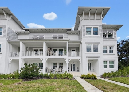 1511 W Chestnut Street - Photo 1