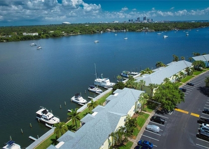 165 Pompano Dr Se - Photo 1