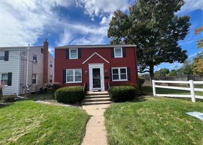 1735 Jefferson Avenue - Photo 1