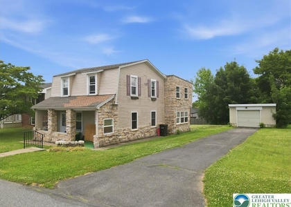 1839 6th Street - Photo 1