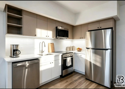 997 Rogers Avenue - Photo 1