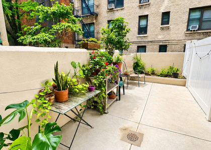 West 105th Street - Photo 1