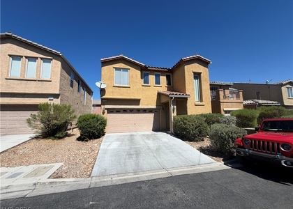5566 Sun Temple Avenue - Photo 1
