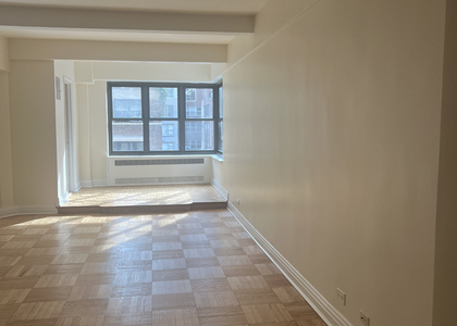 East 56th Street - Photo 1