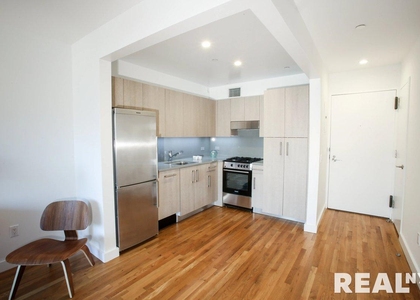 West 15th Street - Photo 1