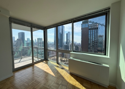 10th Ave & West 37th St  - Photo 1